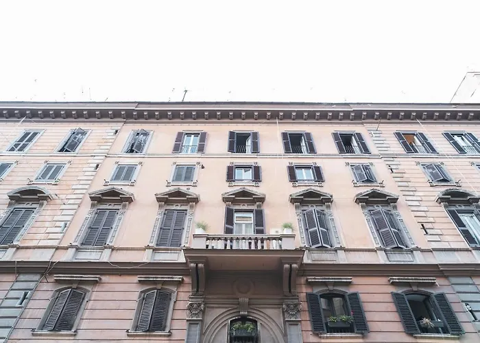 Lovely Vatican 4*